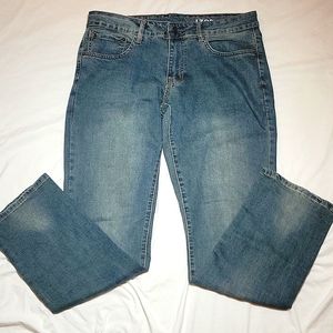 Men's Izod Comfort Stretch Jeans.  Straight Leg size 32 x 32